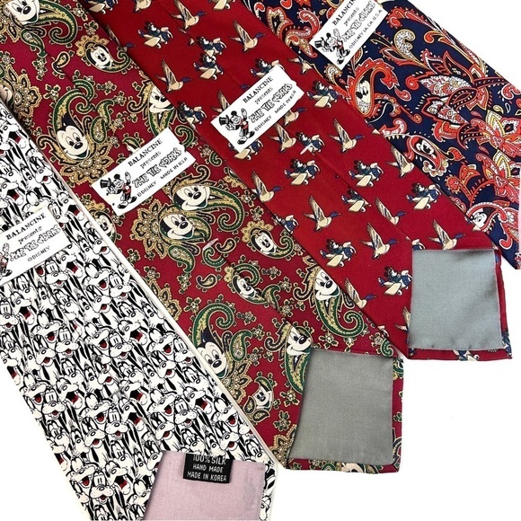 4 Disney Balancine Silk Ties Mickey  Mouse Goofy Hidden Mickey Neckties Vintage - Picture 7 of 7